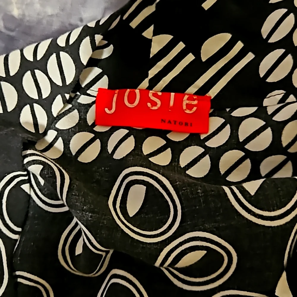 Small robe - Picture 1 of 4